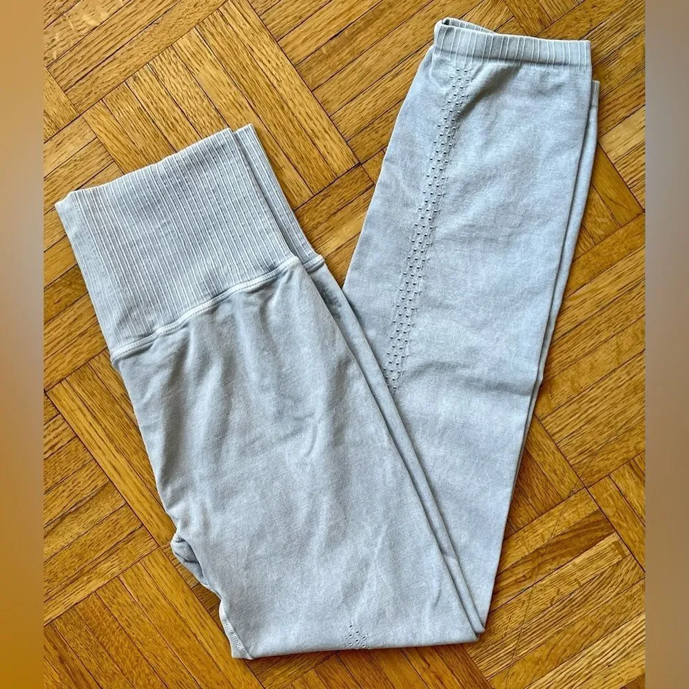 Free People Movement Good Karma Leggings Iced In Gray Size Medium Large NWOT